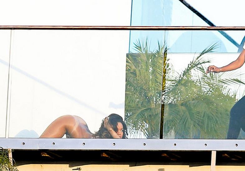 Rihanna Bares Her Beautiful Booty Celebs Unmasked