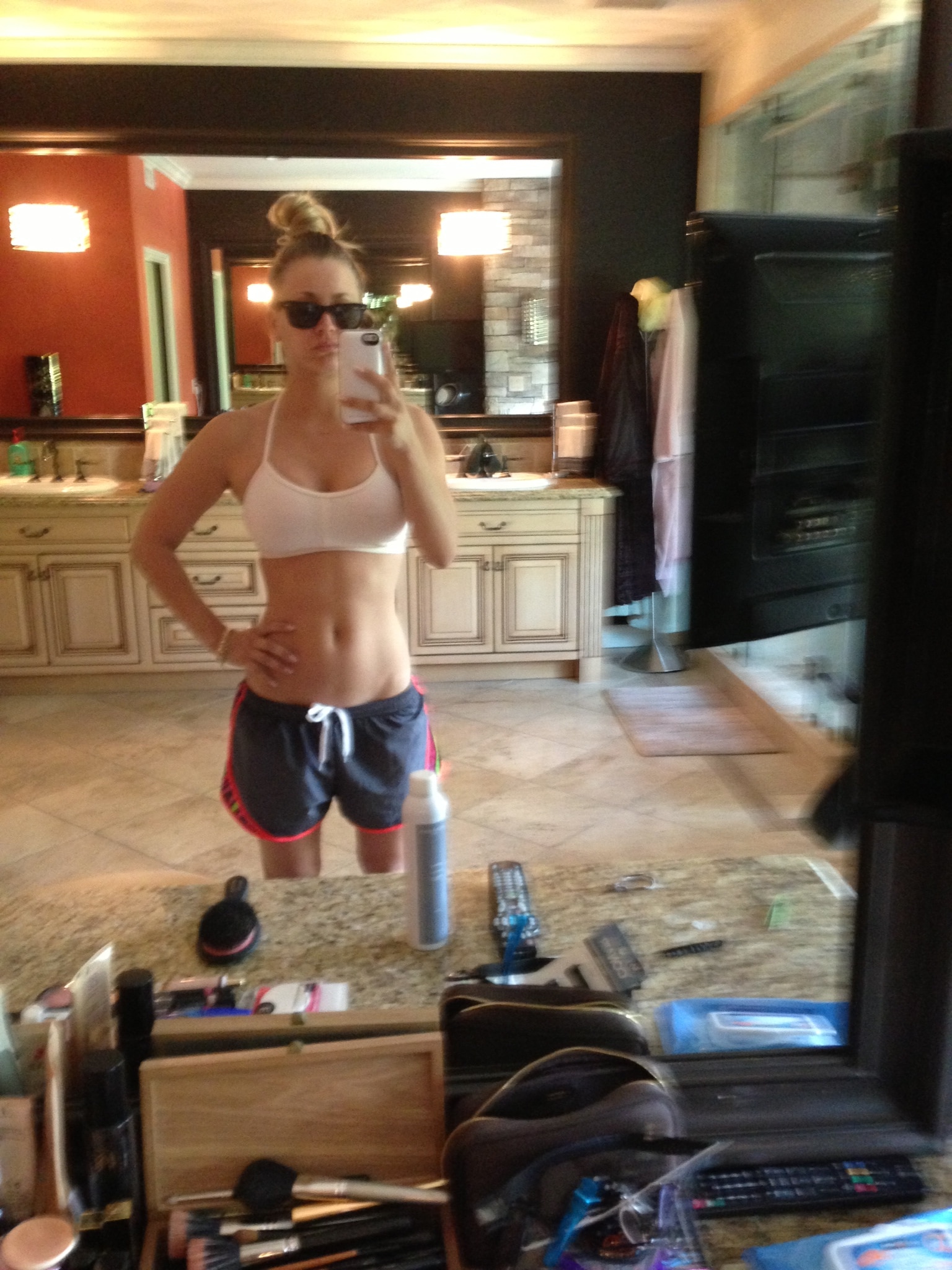 Wow Kaley Cuoco Nude Leaked Pics [ Full Collection ]