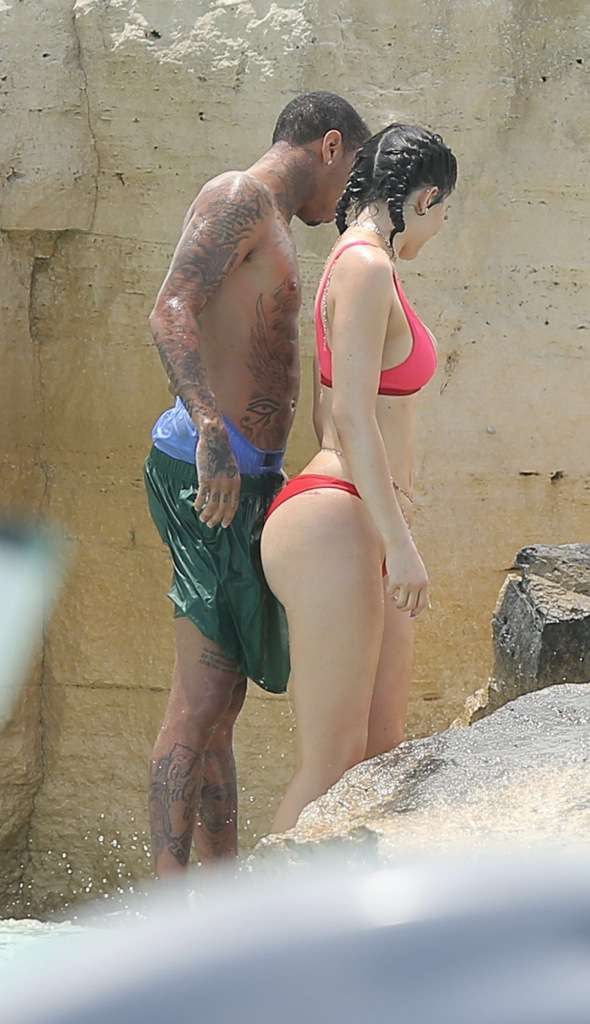 Kylie Jenner Showing Off That Ass In Red Thong Bikini