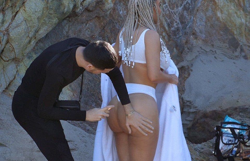 962px x 620px - The Best Kim Kardashian Ass Pics Of All Time [UPDATED]