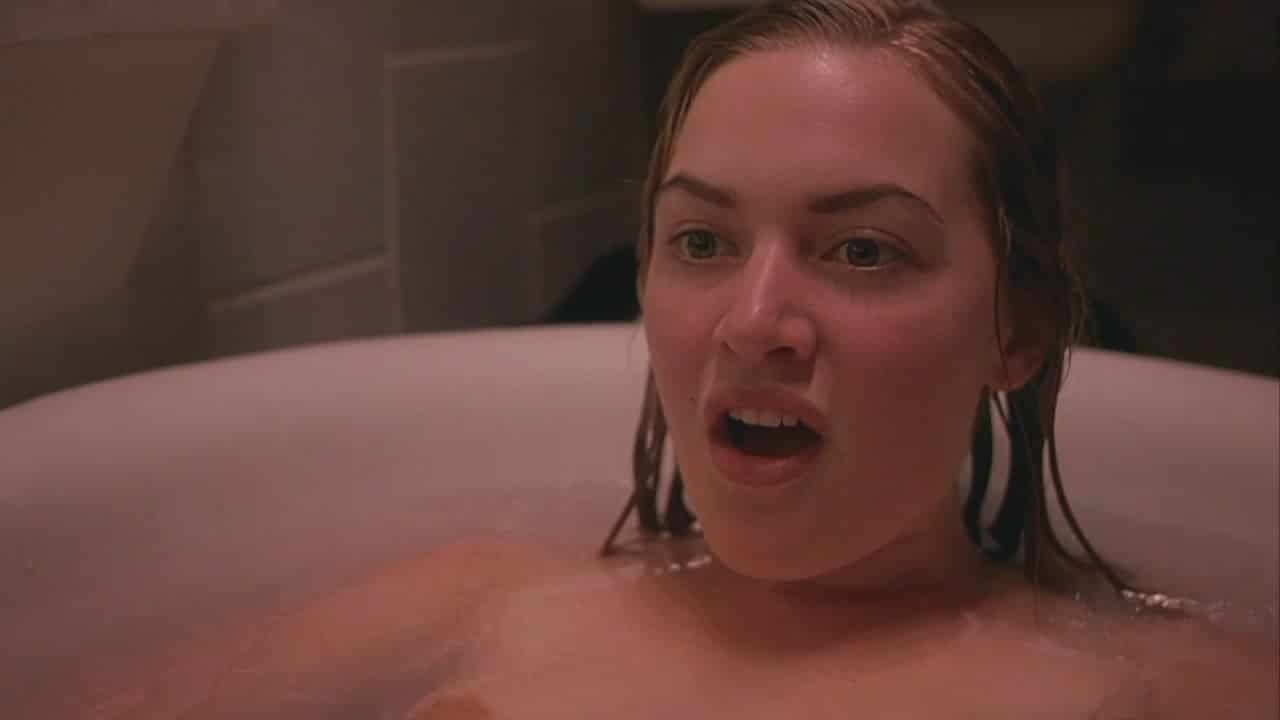 Kate Winslet cumming bathtub scene in Heavenly Creatures