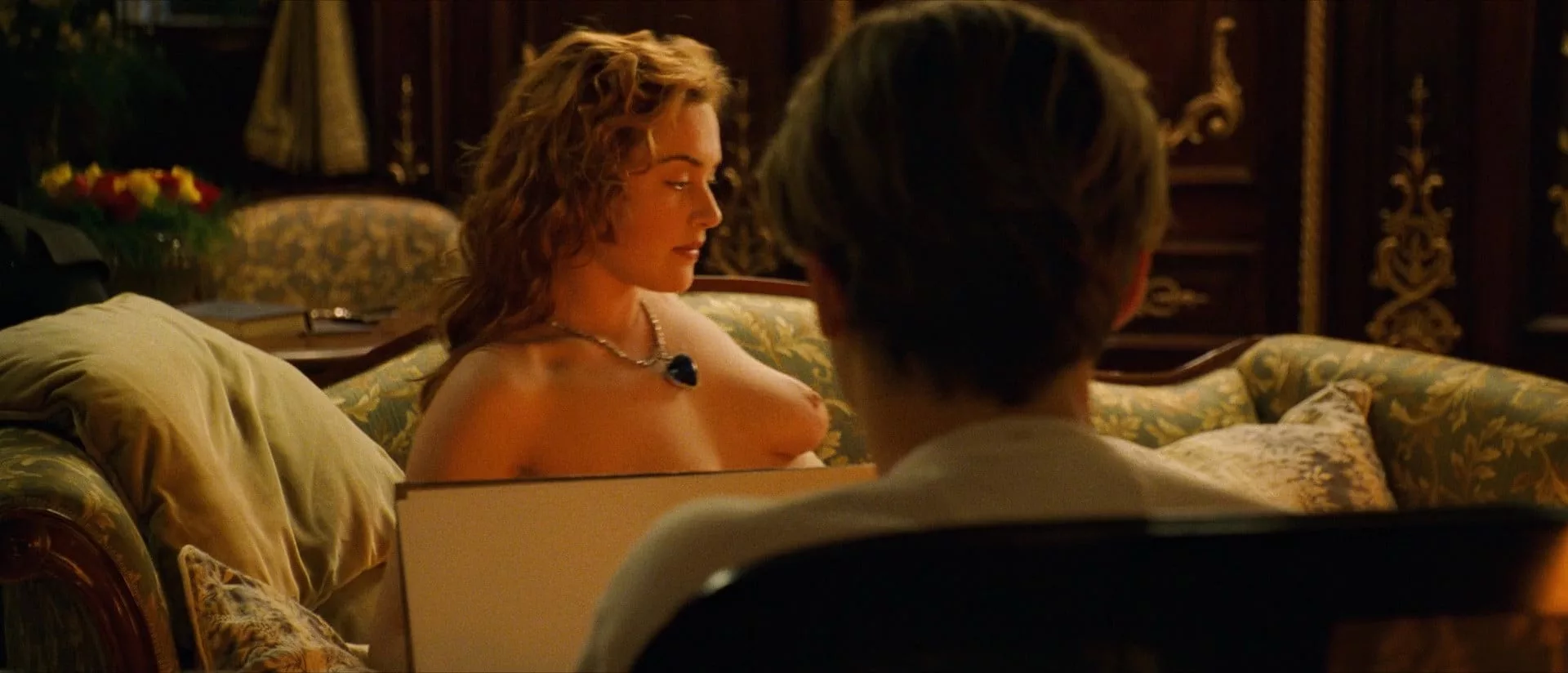 Kate Winslet breasts in Titanic