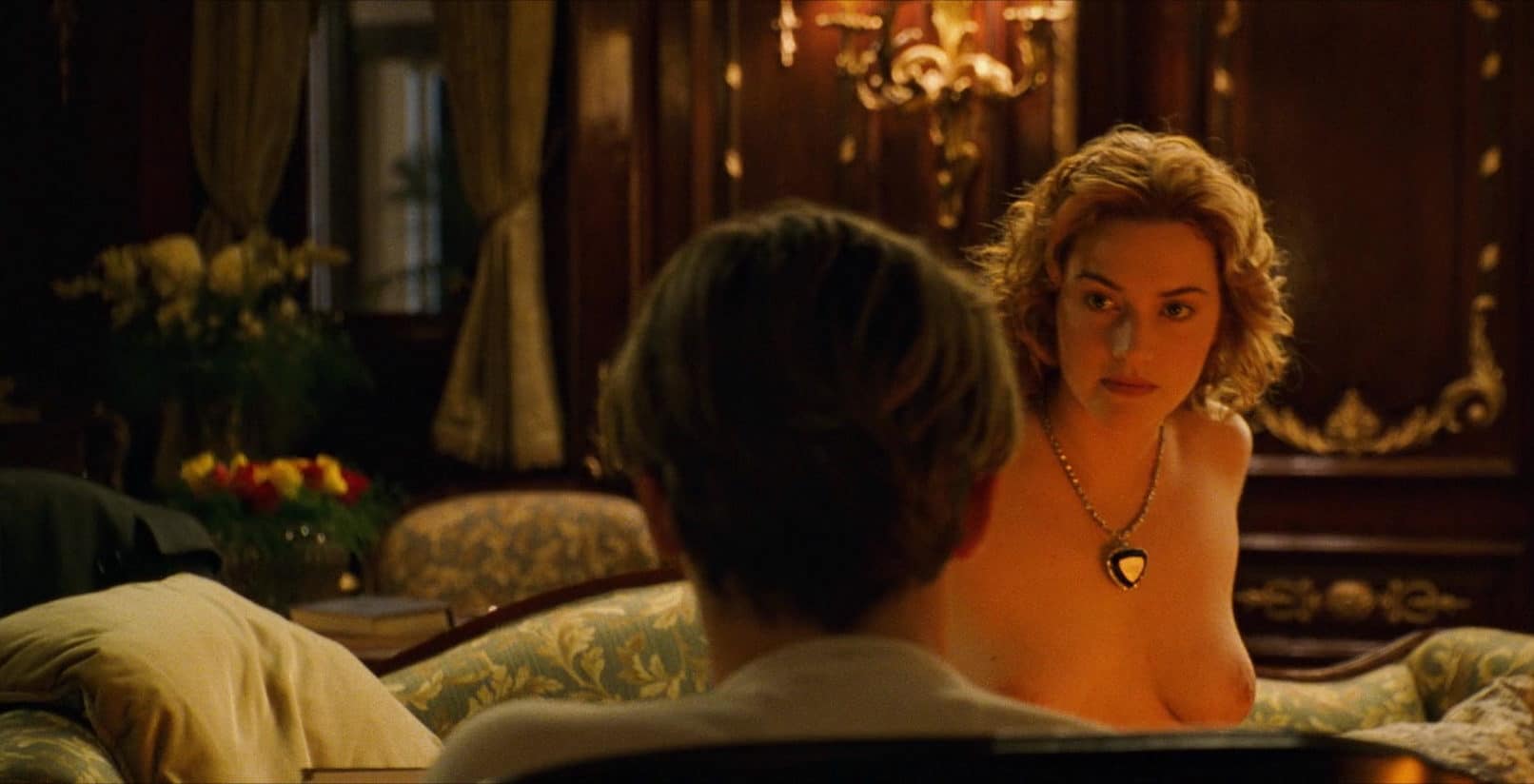 Kate Winslet tasty tits in Titanic