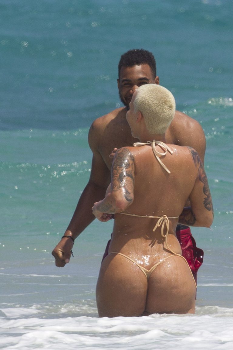 Amber Rose thong butt thick