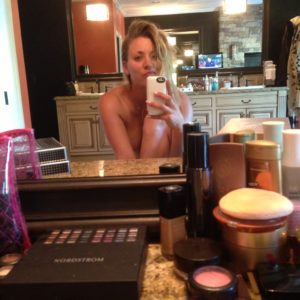 Kaley Cuoco Nude Fappening Pics Leaked (21)