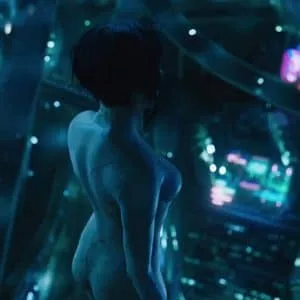 Scarlett Johansson unclothed CGI body (1)