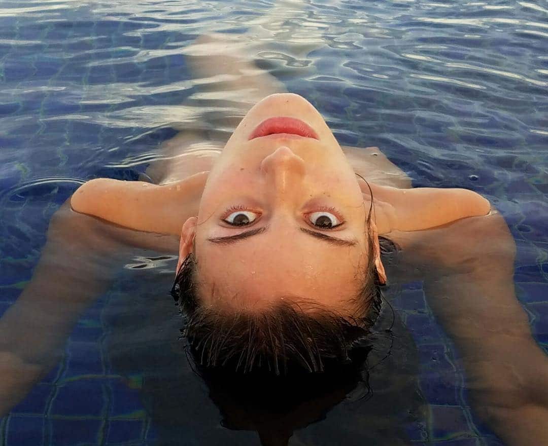 alejandra guilmant naked in pool