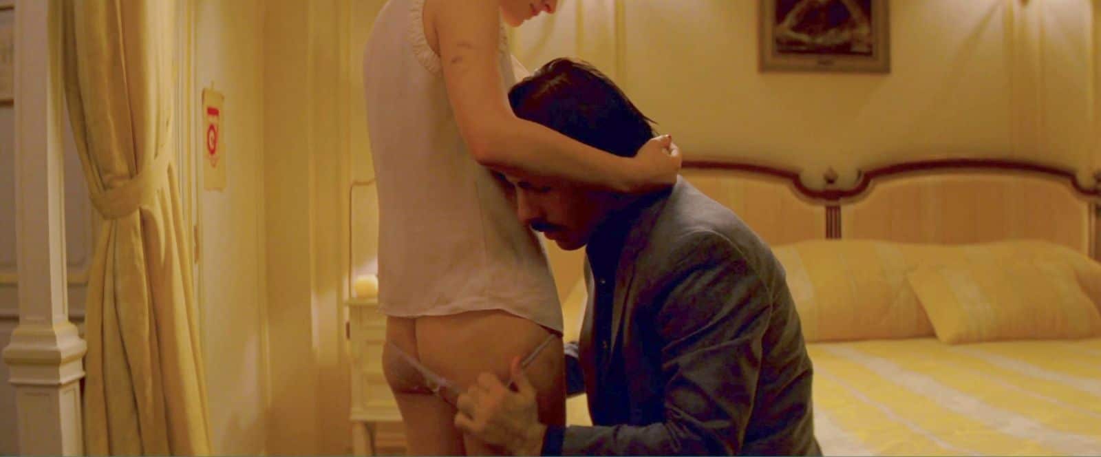 actress natalie portman has her panties taken off in hotel chevalier movie scene