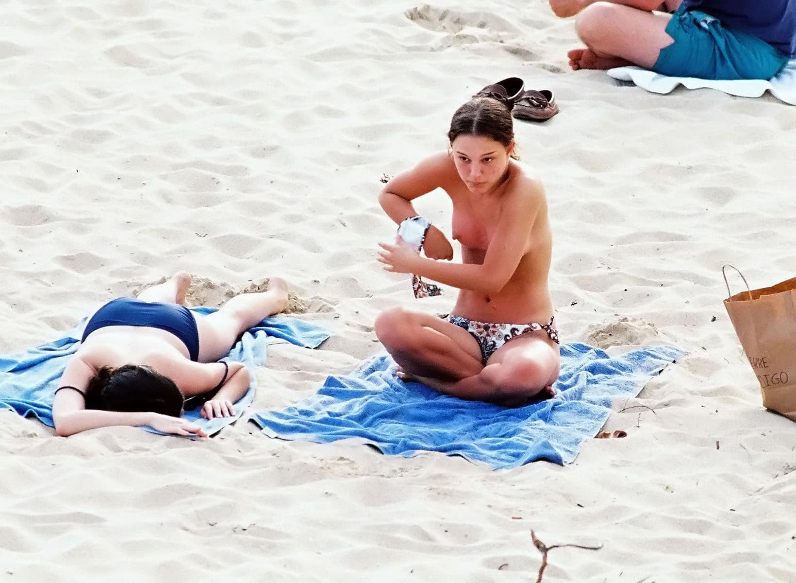 petite natalie portman takes bikini top off of her body