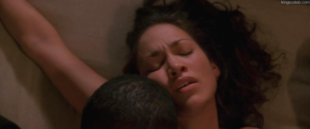 Jennifer Lopez sex scene in bed