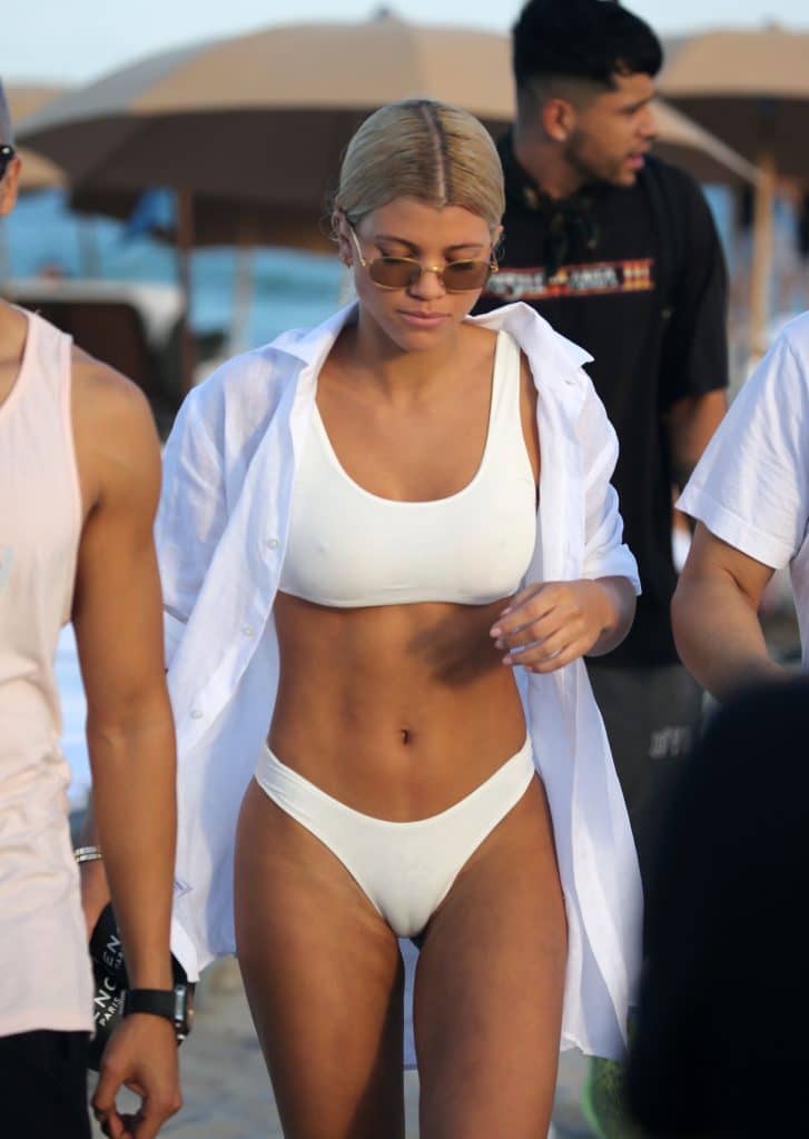 Sofia Richie images in white