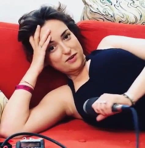 Milana Vayntrub playing with