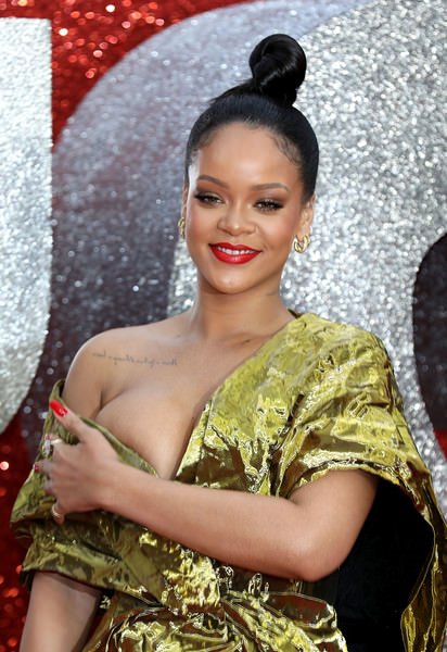 Rihanna leaked naked