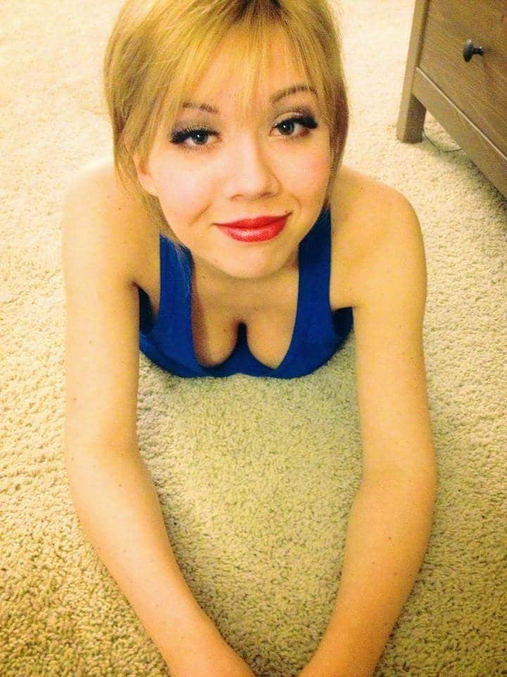 Jennette McCurdy hairy pussy pic