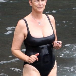 Jamie Lee Curtis sexy nude picture