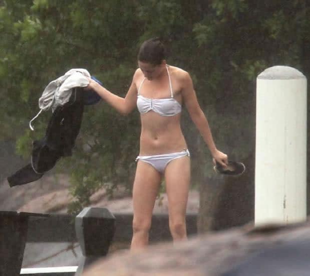 Kristen Stewart camel toe