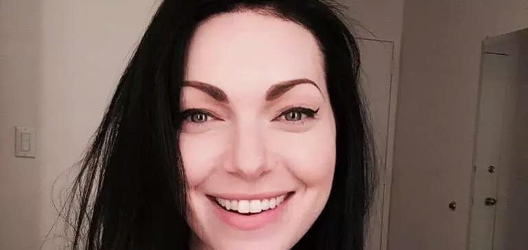 Naked pictures of laura prepon