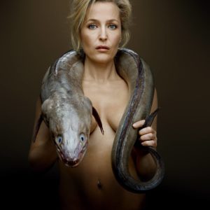 Gillian Anderson sexy naked